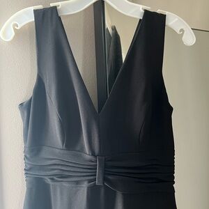 Elegant Black Sleeveless Dress
